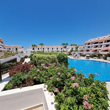 In Playa De Americas Mit Terrasse *