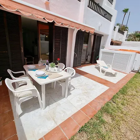 In Playa De Americas Mit Terrasse Apartment Playa de las Américas